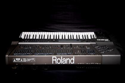 Roland-JD800